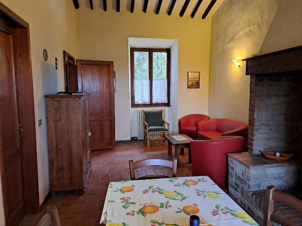 Podere Il Caggio Rooms Сан-Джиминьяно Экстерьер фото