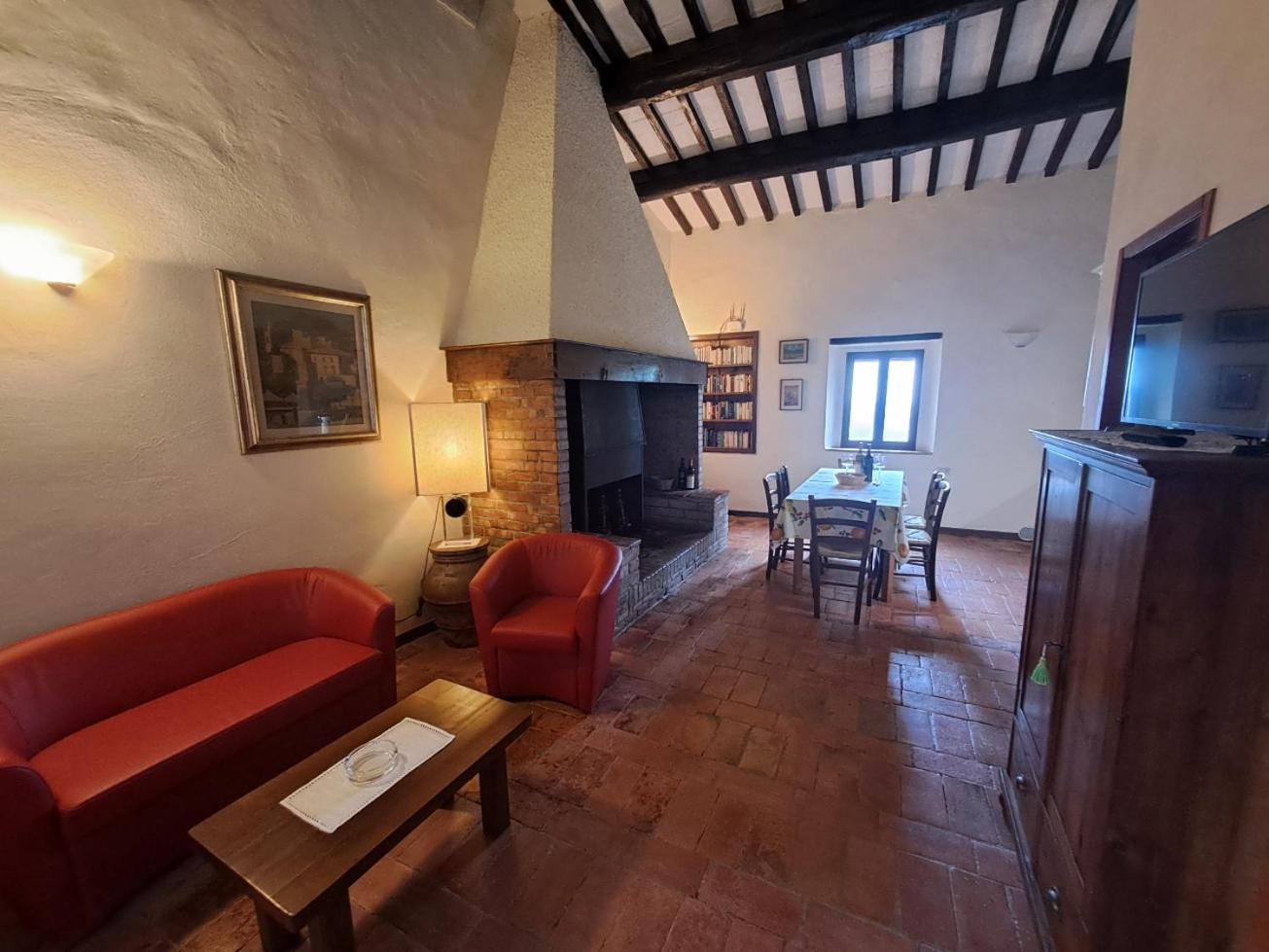 Podere Il Caggio Rooms Сан-Джиминьяно Экстерьер фото