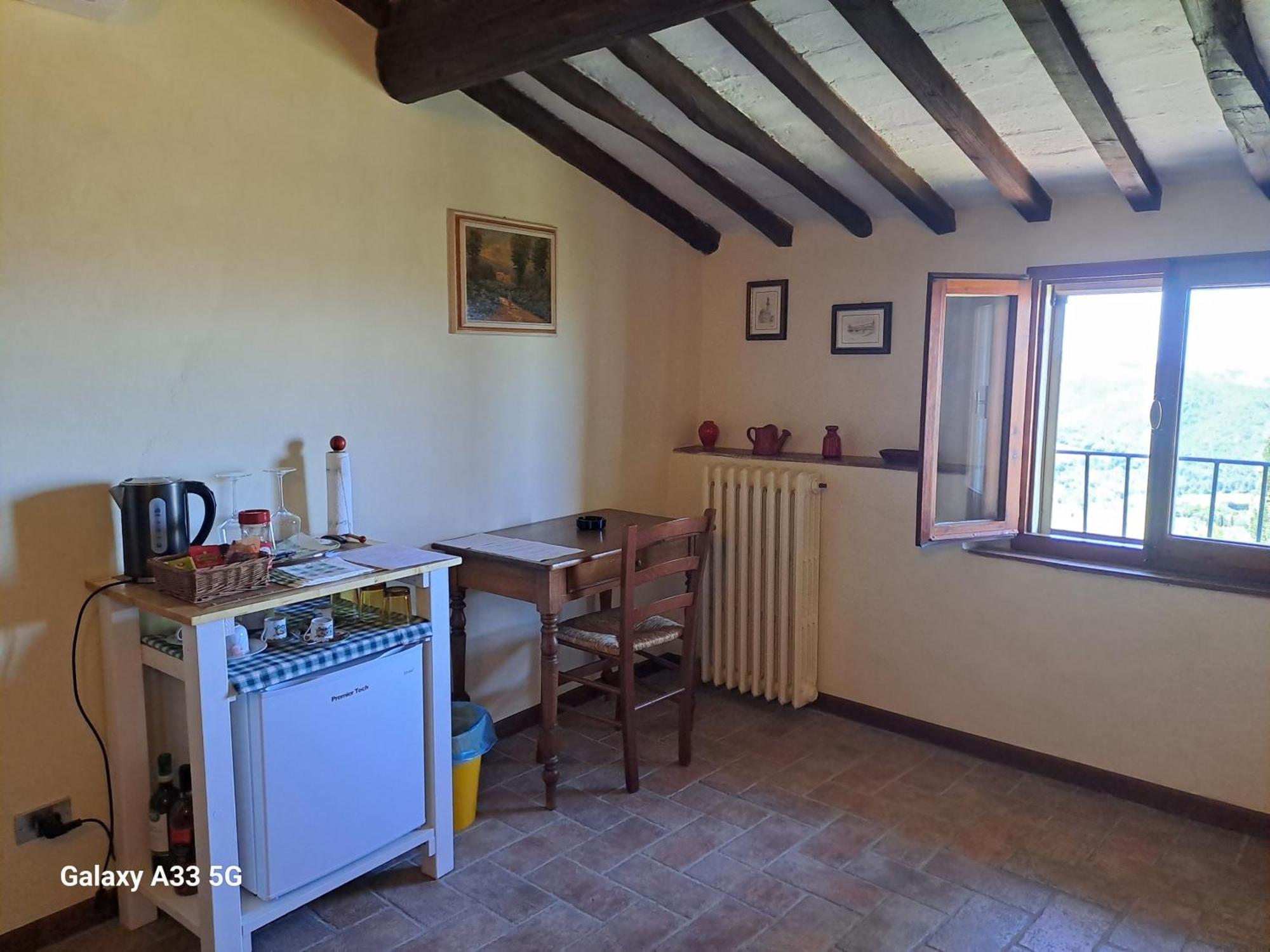 Podere Il Caggio Rooms Сан-Джиминьяно Экстерьер фото