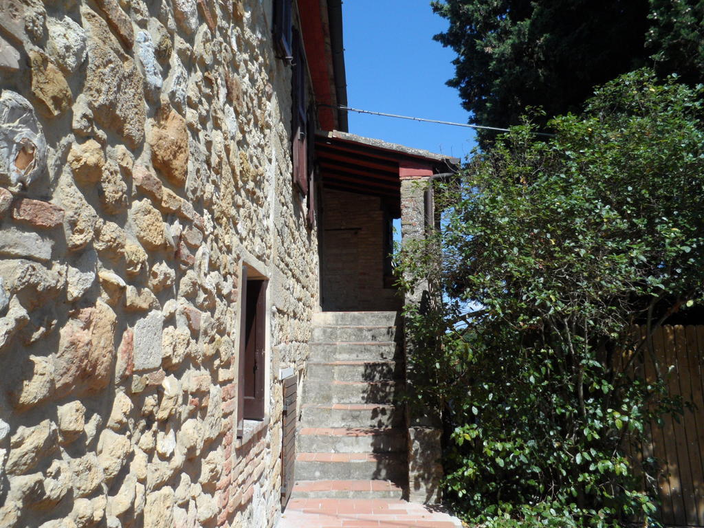 Podere Il Caggio Rooms Сан-Джиминьяно Экстерьер фото