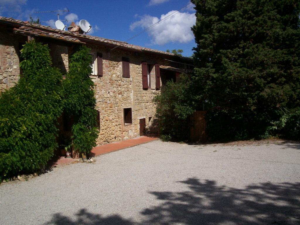 Podere Il Caggio Rooms Сан-Джиминьяно Экстерьер фото