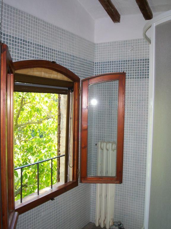Podere Il Caggio Rooms Сан-Джиминьяно Номер фото