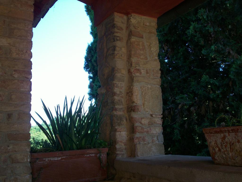 Podere Il Caggio Rooms Сан-Джиминьяно Экстерьер фото